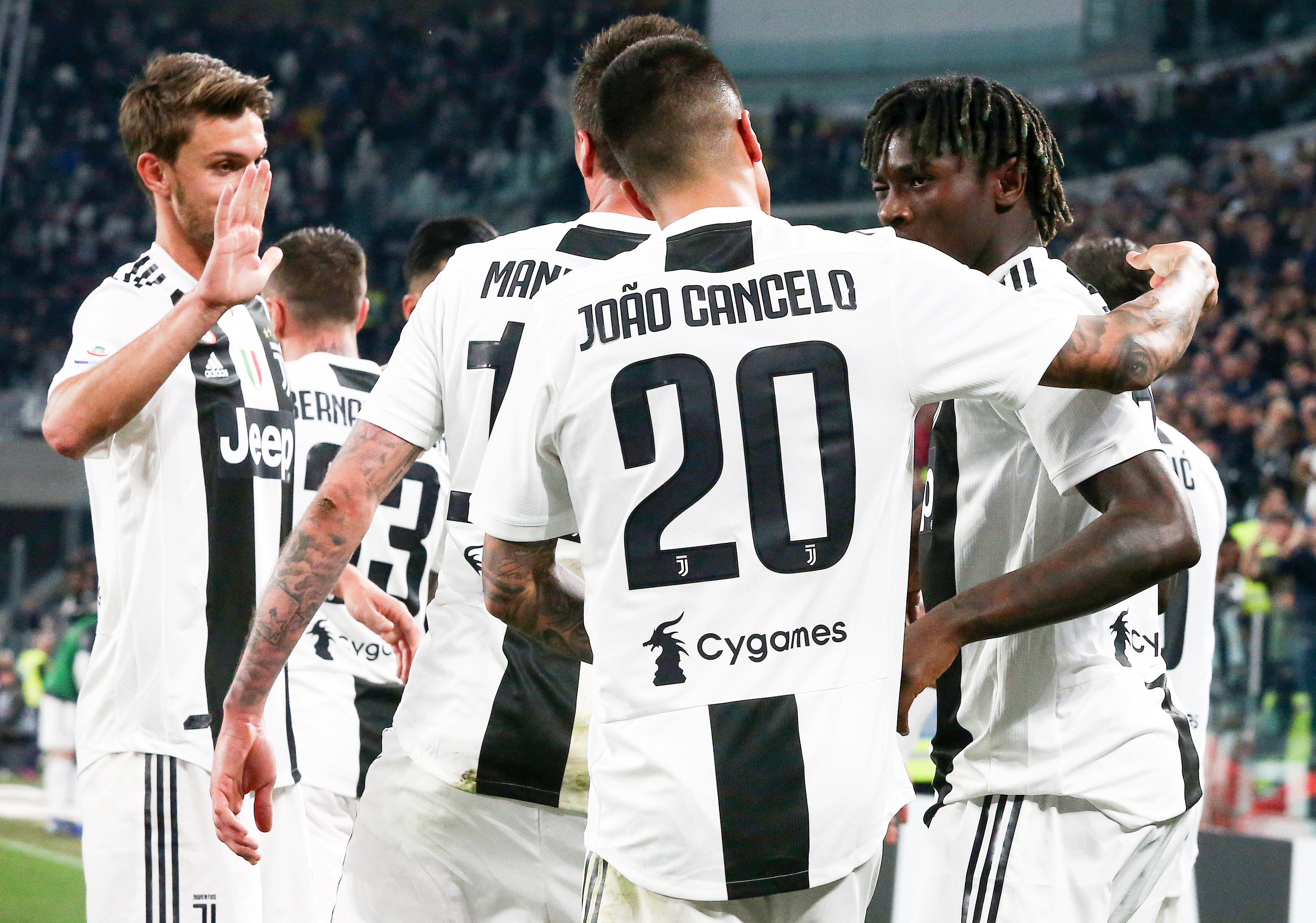 NBA爆冷！独行侠110-104击败火箭，汤普森20+12杜兰特空砍34分