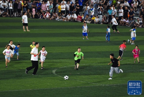 TA：库库染红后切尔西的整体反应暴露出纪律问题仍未彻底解决